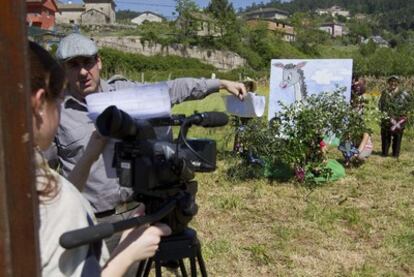 Vecinos y alumnos universitarios graban un proyecto en O Porriño que se proyectará en el festival