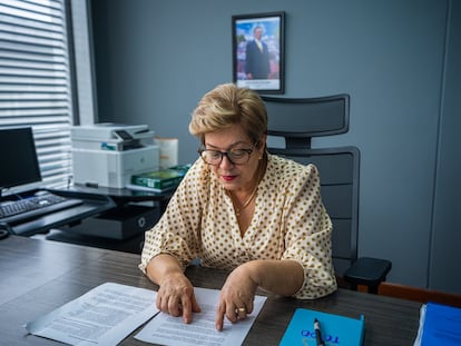 Gloria Inés Ramírez, ministra del Trabajo, en su oficina de Bogotá, el 9 de septiembre.