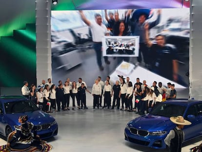 La inauguración de la fábrica de BMW en San Luis Potosí, México. 