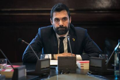 El president del Parlament, Roger Torrent, en la reunió de la mesa.