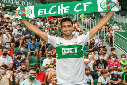 jugador argentino Javier Pastore en su presentación como nuevo jugador del Elche CF