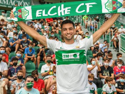 Pastore, durante su presentación como nuevo jugador del Elche.