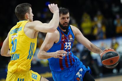 Mirotic supera a Tim Schneider