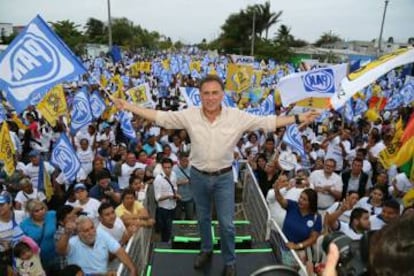 Miguel Ángel Yunes en el arranque de su campaña.