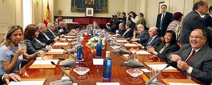 Primera reunión del Consejo General del Poder Judicial.- Los nuevos vocales elegirán hoy al presidente del máximo órgano de los jueces