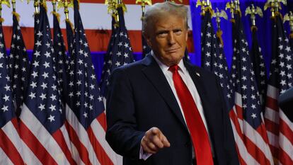 Donald Trump en el Centro de Convenciones del Condado de Palm Beach en West Palm Beach, la noche del 6 de noviembre de 2024.