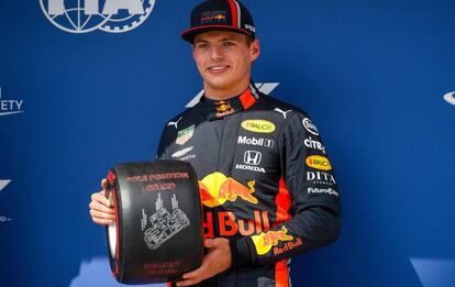 Max Verstappen, tras lograr la pole en Hungría.