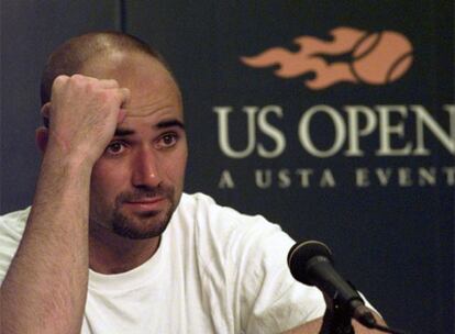 Andre Agassi, durante una rueda de prensa en el Abierto de Estados Unidos de 1997, año en el que se dopó.