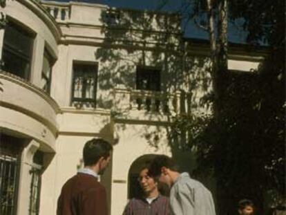 Alumnos del Instituto de Empresa de Madrid, en una imagen de archivo.
