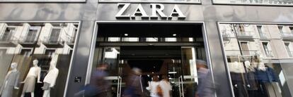 Tienda Zara en Barcelona, del grupo Inditex