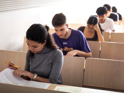 Examen de Selectividad, el 4 de junio en la Facultad de Derecho de la Universidad de Barcelona.