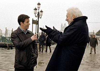 Mark Wahlberg, y Donald Sutherland, en <i>The italian job.</i>