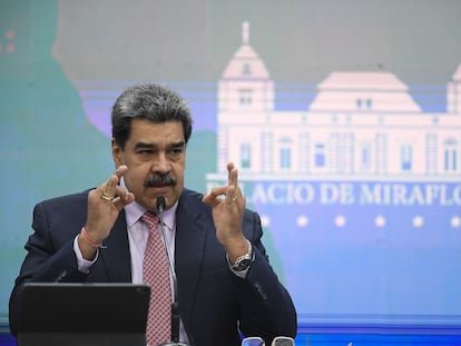 Nicolás Maduro, presidente de Venezuela, habla durante una conferencia de prensa en el Palacio de Miraflores en Caracas.