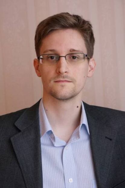 Edward Snowden, de 35 años, destapó en 2013 los programas de la NSA de recolección de datos telefónicos y de espionaje a países aliados.