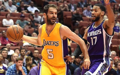 Calder&oacute;n, en un partido ante Sacramento Kings.