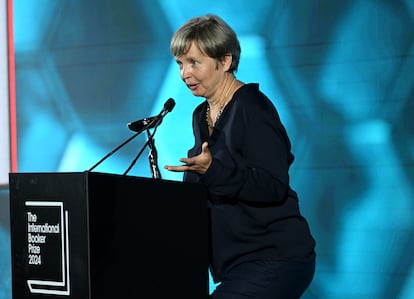 Jenny Erpenbeck, en la Tate Modern de Londres este lunes tras ganar el Booker International 2024.