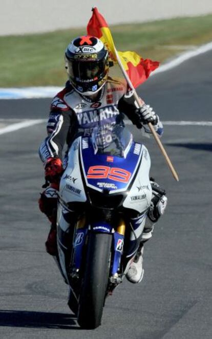 Jorge Lorenzo celebra el campeonato