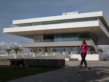 El edificio Veles e Vents que será una de las sedes de València Capital Mundial del Diseño 2022 y donde este miércoles se han presentado las líneas maestras de su programación.