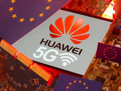 Foto de la Unión Europea y de la empresa china de telecomunicaciones Huawei, acusada por los EE UU de espionaje industrial.