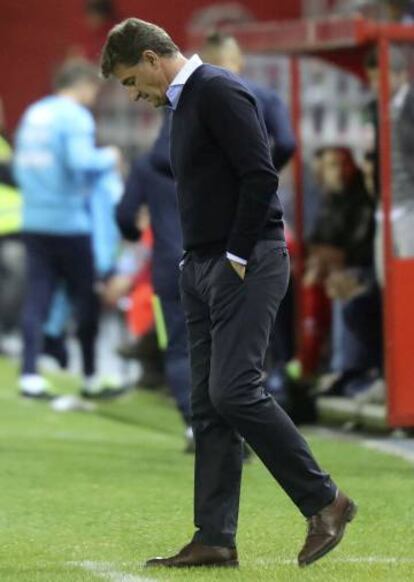 M&iacute;chel, durante el partido.