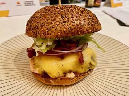 Tercer clasificado, Tipula Burger (Bilbao). CAPEL