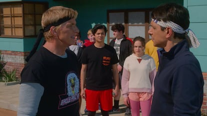 William Zabka, Xolo Maridueña, Mary Mouser y Ralph Macchio, en 'Cobra Kai'.