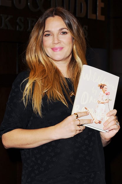 La actriz en la presentación de su segunda biografía, ‘Wildflower’.