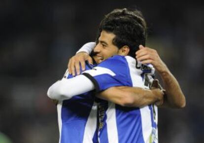 Vela celebra su gol al Elche