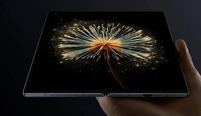 Xiaomi MIX Fold 3 abierto