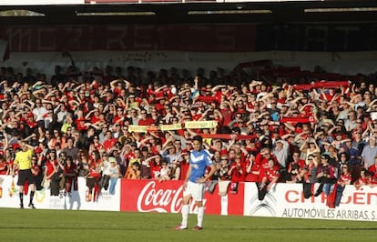 La afición del Mirandés, en un partido de esta temporada.