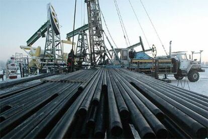 Instalaciones de la extractora petrolífera Yugansneftegaz.