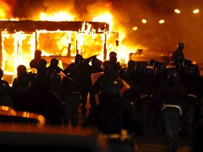 El Ejército italiano recoge la basura en Nápoles