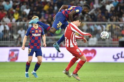 Umtiti y Álvaro Morata en una acción del partido. 