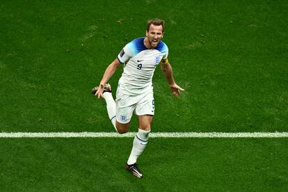 Harry Kane celebra su primer gol en el partido frente a Senegal, segundo de su equipo. 