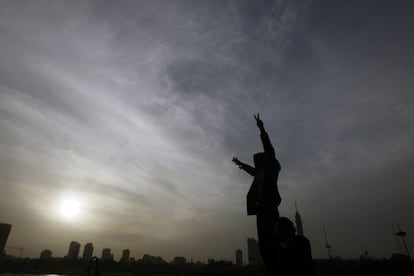 Un manifestante, en El Cairo, el domingo.