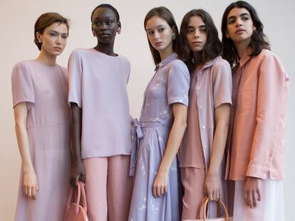La ropa y los complementos que querrás esta primavera están en Mansur Gavriel