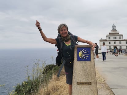 Catalina Fernández en Finisterre, A Coruña, en el kilómetro 0 del Camino Jacobeo.