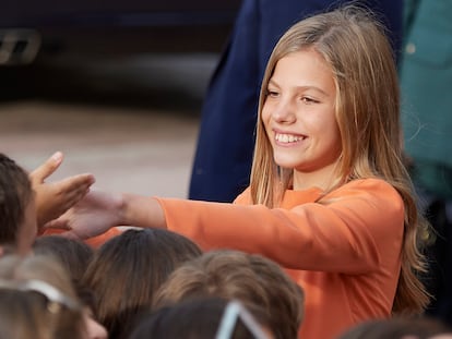 La infanta Sofía, a su llegada a la catedral de Oviedo, con motivo de los premios Princesa de Asturias 2019. a