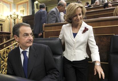 La vicepresidenta económica, que, como Zapatero, se despide de la primera línea de la política, ha reconocido: "No puedo estar satisfecha mientras en nuestro país haya tantas personas en paro".