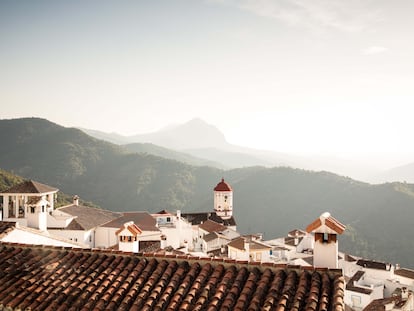 Vista de la villa de Genalguacil, en la serranía de Málaga.