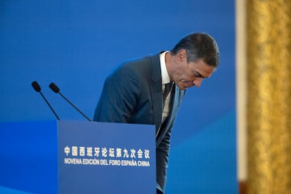 Pedro Sánchez, en la apertura del foro entre España y China, este lunes en Pekín.
