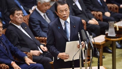 El ministro de Finanzas de Jap&oacute;n, Taro Aso, el pasado jueves en la C&aacute;mara Alta nipona.