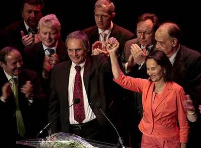 Royal, en un acto de apoyo a los candidatos socialistas a las elecciones legislativas ayer en Béthune (norte).