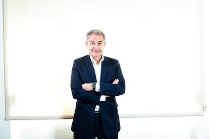 Zapatero, este lunes durante la entrevista en Madrid.
