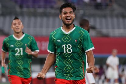 Aguirre celebra el cuarto gol contra Francia. México continúa su travesía en los Juegos contra Japón el domingo 25 y luego contra Sudáfrica, el miércoles 28.