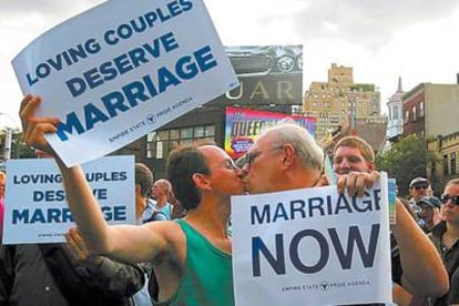 Manifestación en Nueva York el pasado jueves a favor del matrimonio entre homosexuales.