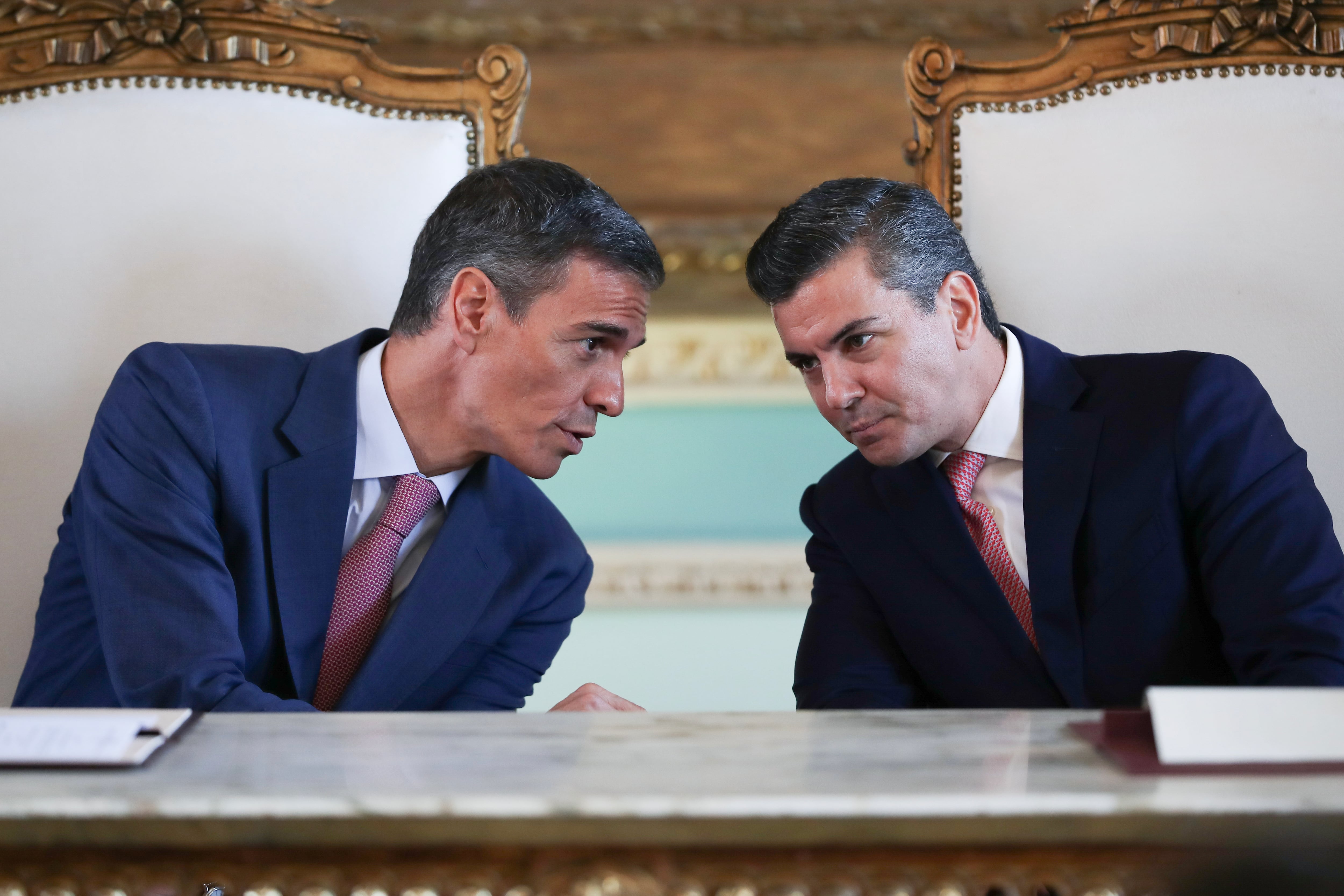 Sánchez carga en Paraguay contra Trump mientras busca grandes contratos para empresas españolas