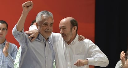 Griñán y Rubalcaba, durante el acto de la Fiesta de la Rosa.