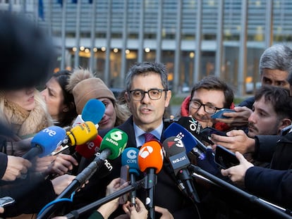 El ministro de Presidencia, Justicia y Relaciones con las Cortes, Félix Bolaños, tras la reunión con el PP en Bruselas sobre la renovación del CGPJ este miércoles.