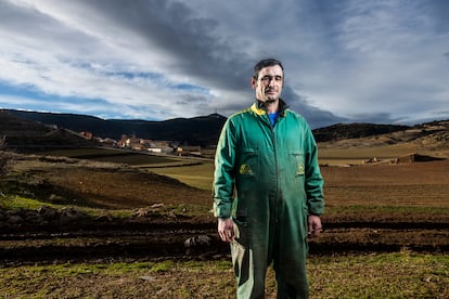 En el pueblo más pequeño de Aragón se habla de Mercosur: José Manuel y otros dos vecinos dieron la victoria a Vox